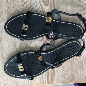 Brand new Tory Burch sandal!!!